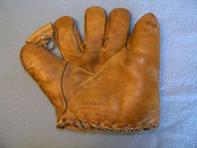 Dizzy Dean Reach DD Front Doug